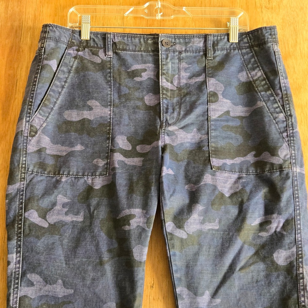 Gap Womens Blue Camo Boyfriend Utility Chino Pants Size 12 Camouflage Cotton